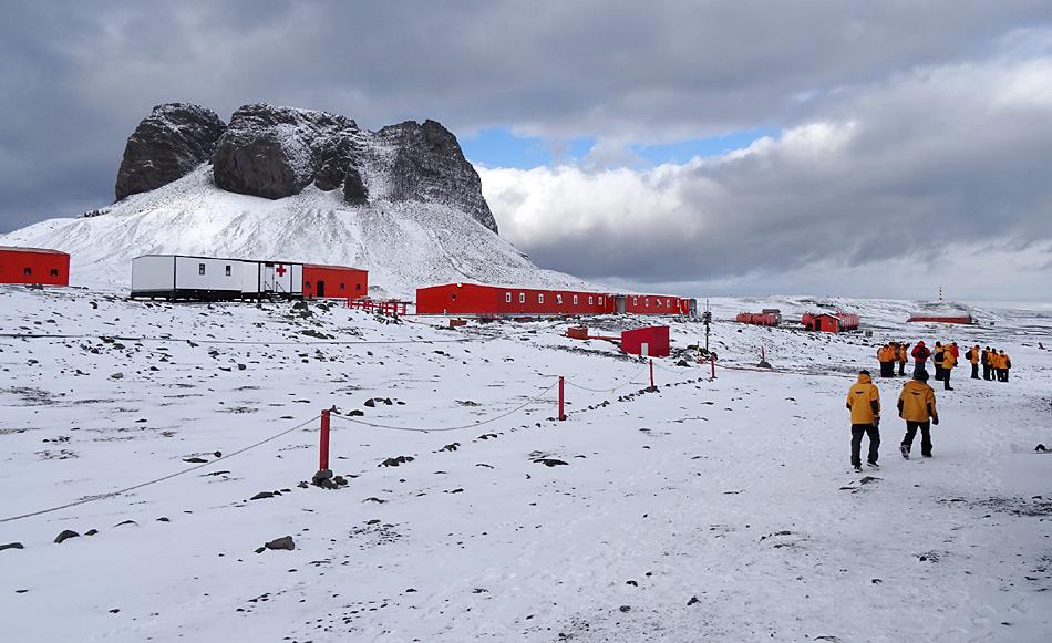 Die argentinische Carlini-Station. Foto: AWI, Ralf Hoffmann