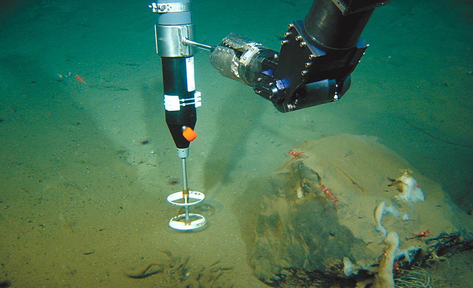 Experimente im Bereich des AWI-Hausgarten. Vermessung kleinskaliger Strömungsmuster im Bereich von «drop stones». Foto: AWI, Michael Klages